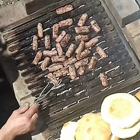 Zora דירה *