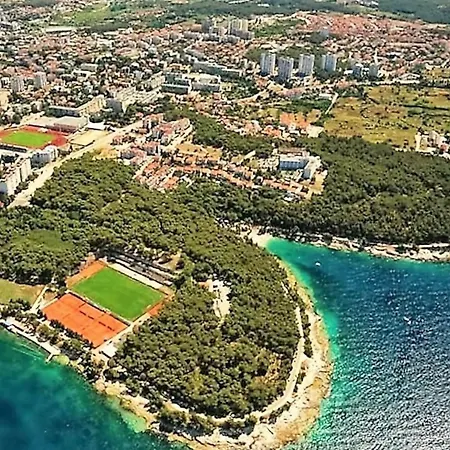 Apartament Zora *